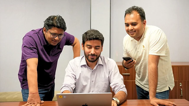 L- Partha Mohanty, Middle- Yash Varyani, R- Asad Abrar (Drizz team)
