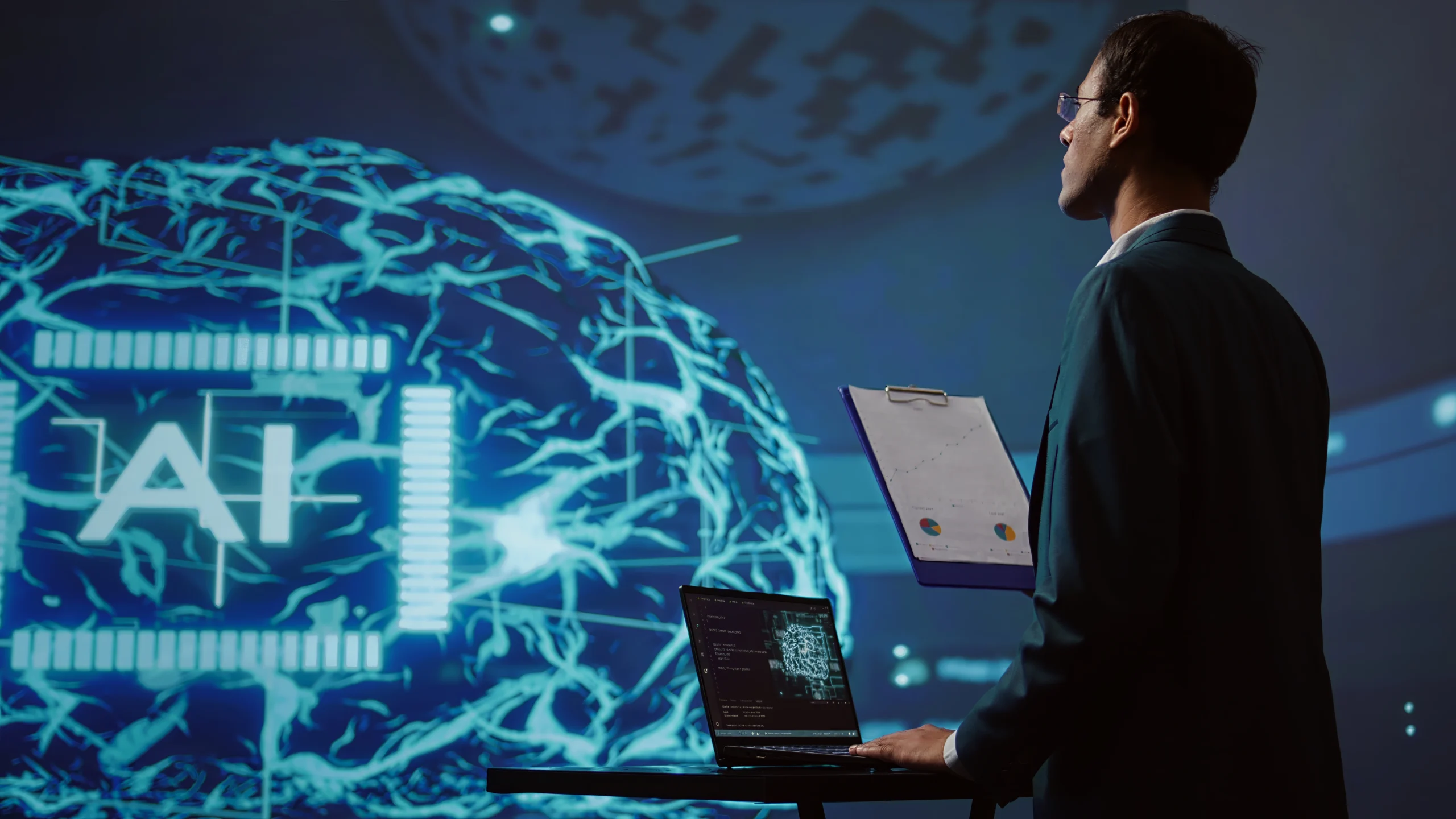 Dubai Unveils World’s First Icon-Based Human–Machine