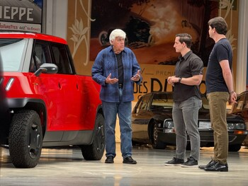 Jay Leno hosts TELO Trucks CEO Jason Marks and CTO Forrest North on "Jay Leno's Garage"