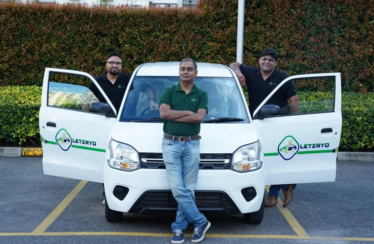 (L-R) Tarun Jain, Sarvagna G and Kushagra Dokania, Co-Founder, LetzRyd